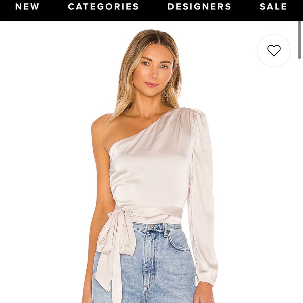 One shoulder top in bone